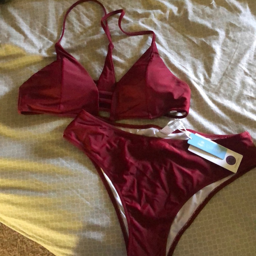 Cupsshe bikini, size XL.